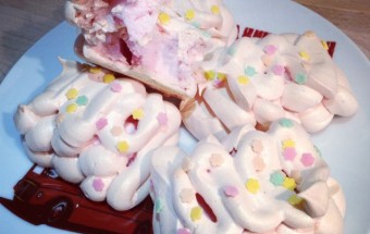 Meringue à la fraise