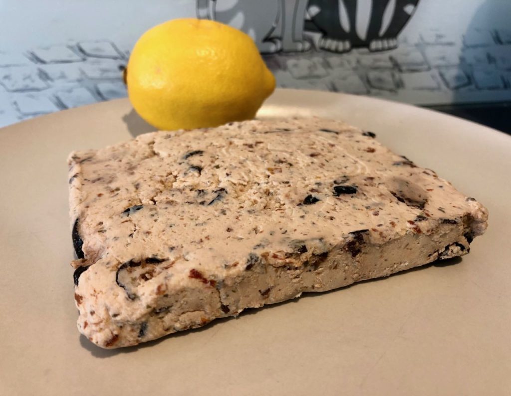 Tofu maison aux olives